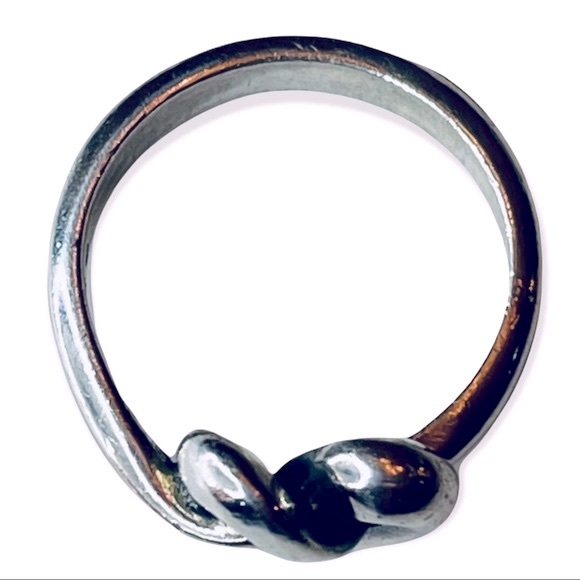 JAMES AVERY Heart Knot Ring .925 Sterling Silver Size 6 - Picture 7 of 8